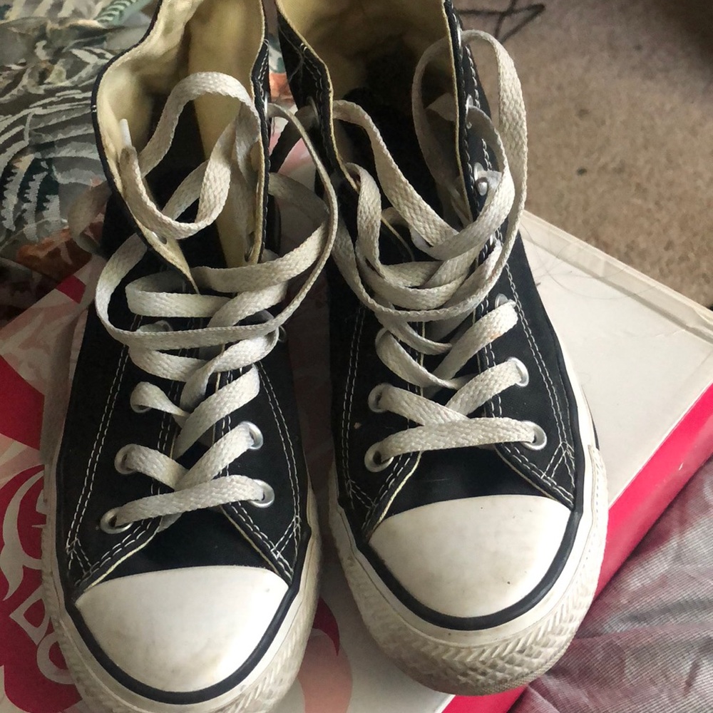 Black high top converses